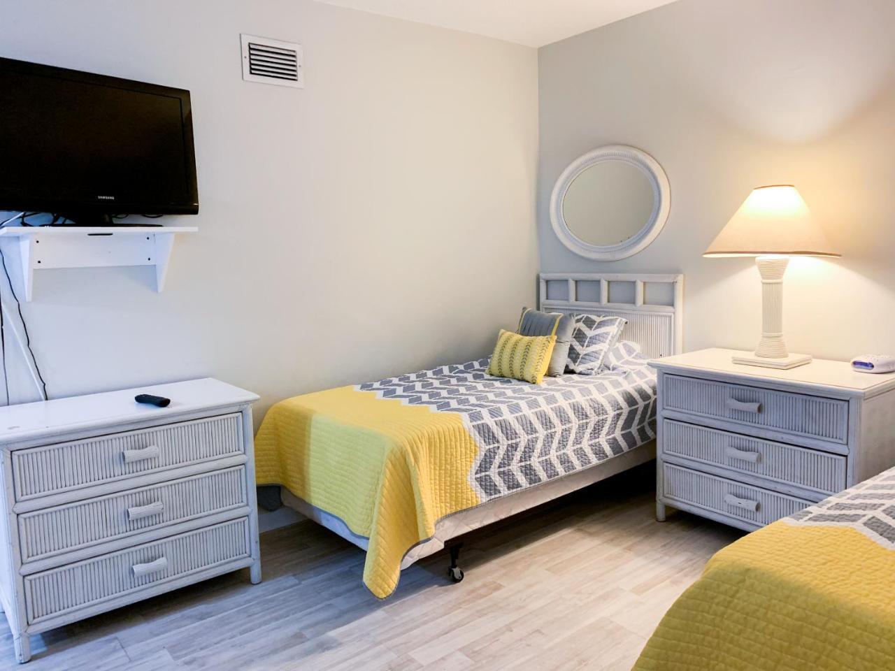 Coral Tides Resort Помпано Бич Экстерьер фото