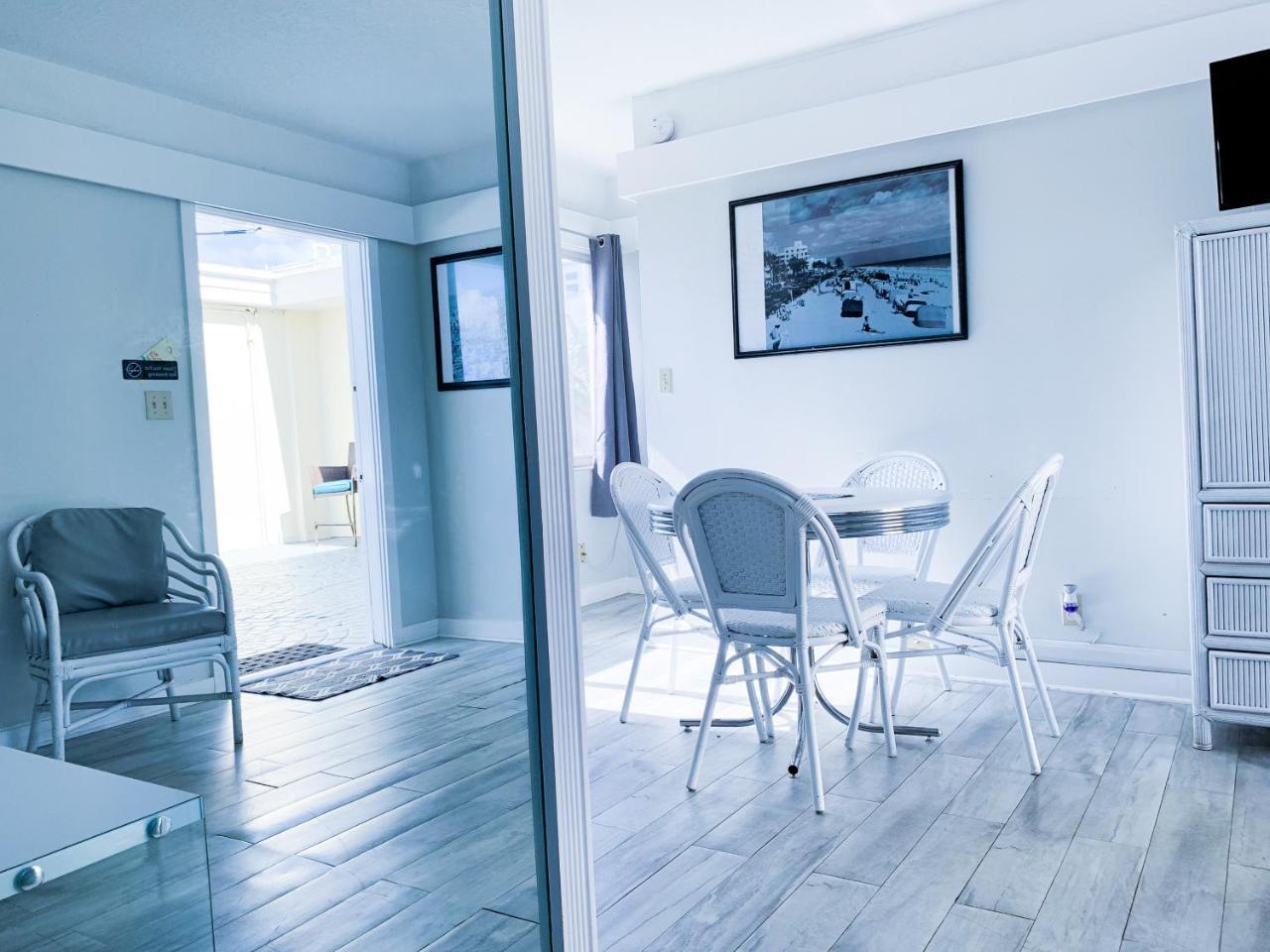 Coral Tides Resort Помпано Бич Экстерьер фото